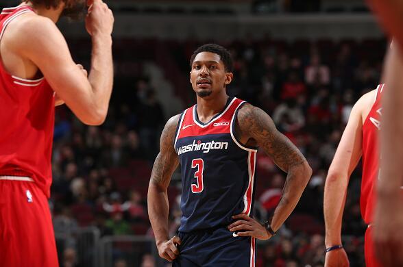 肢体对抗 肢体对抗