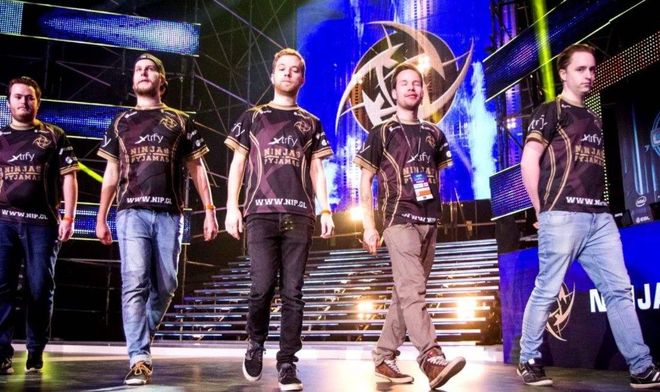 在高压力下 在高压力下