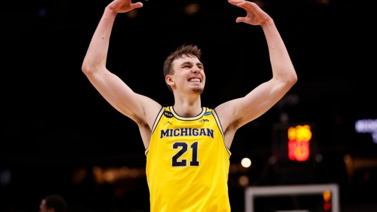 九龙的控球 九龙的控球